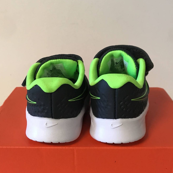 Nike Unisex Kids Size 4C Child Nike Star Runner 2 (TDV) Running Shoes - Picture 4 of 7